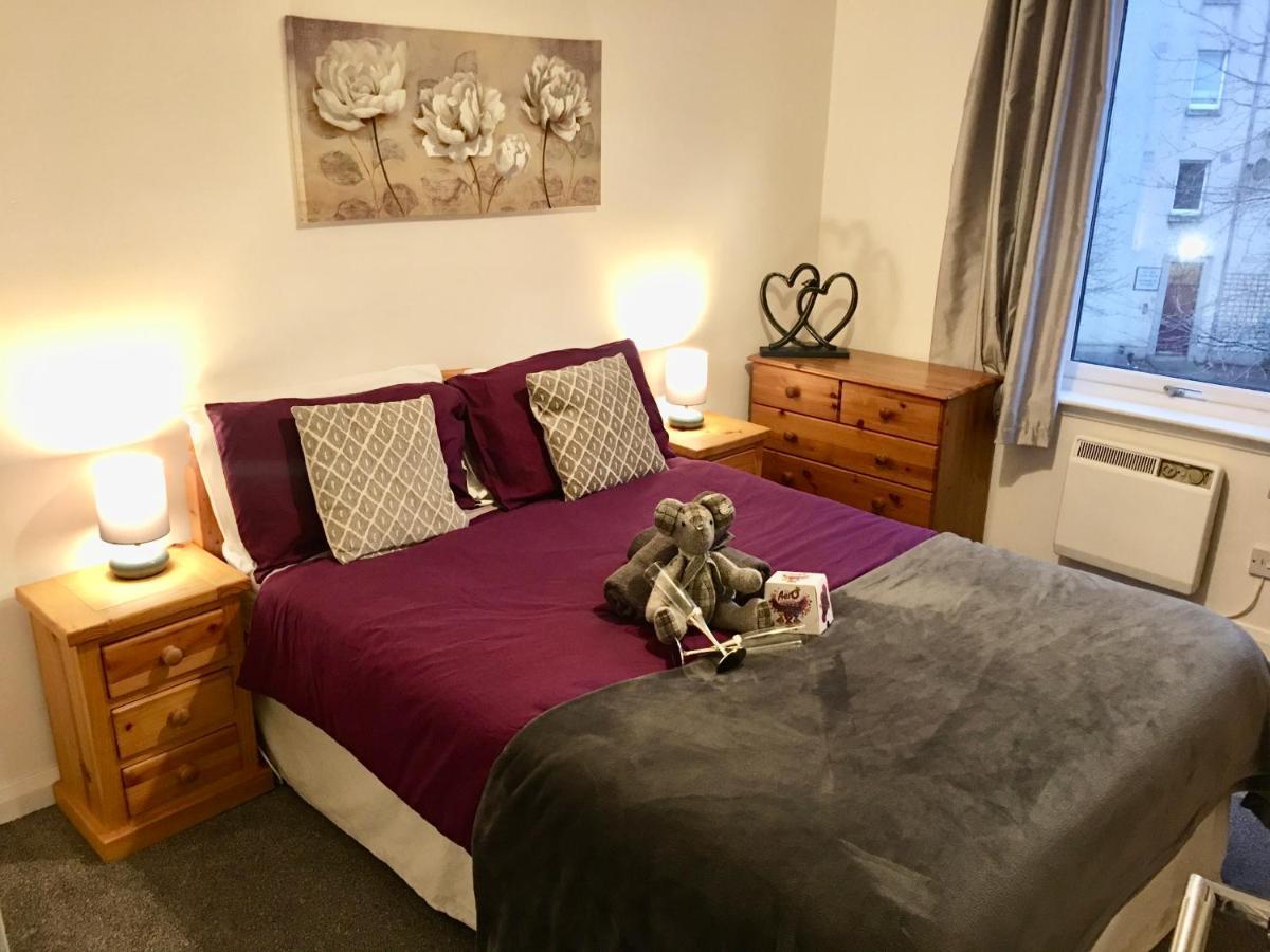 Central Spacious 2 Bedroom By Union Square Free Parking أبردين المظهر الخارجي الصورة