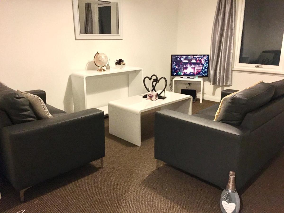 Central Spacious 2 Bedroom By Union Square Free Parking أبردين المظهر الخارجي الصورة